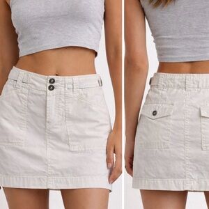 GAP White Skirt Size 2